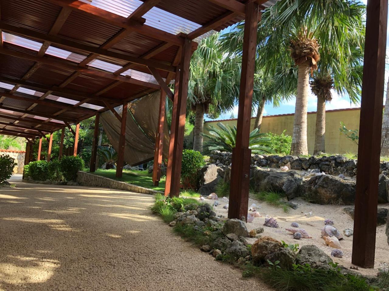 Nagahama Beach Resort Kanon Nakijin Esterno foto